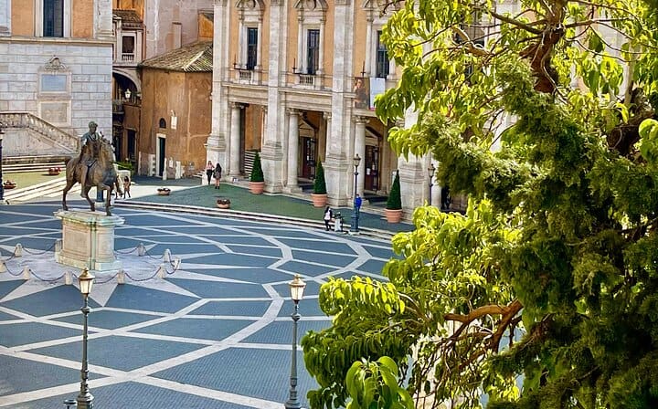Capitoline Museum, Michelangelo square and panoramic views of Rome