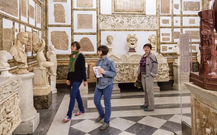 Capitoline Museum, Michelangelo square and panoramic views of Rome