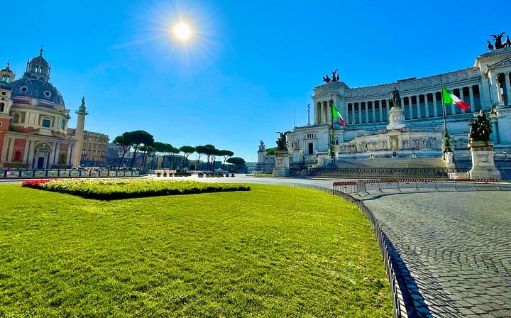 Rome Sightseeing and Catacombs Exclusive Underground Guided Tour, Tickets and Transfer included