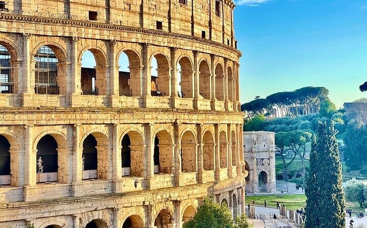 Rome Sightseeing and Catacombs Exclusive Underground Guided Tour, Tickets and Transfer included