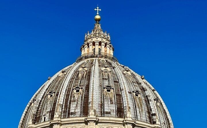 Saint Peter and Dome plus Breakfast