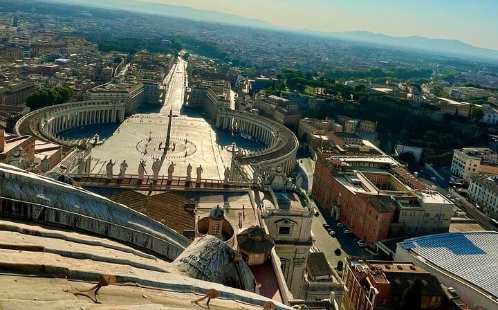 St Peter's Basilica Climb the Dome and Breakfast VIP Early Morning Private Tour