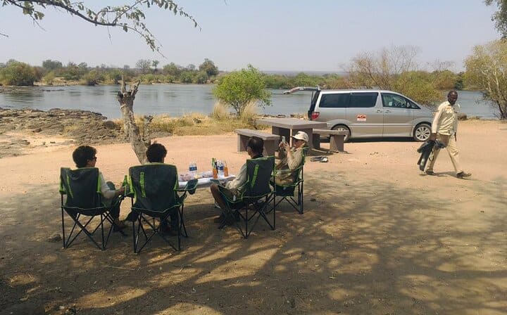 Rhino Walking Safari,Mosi oa Tunya National Park Livingstone Zambia