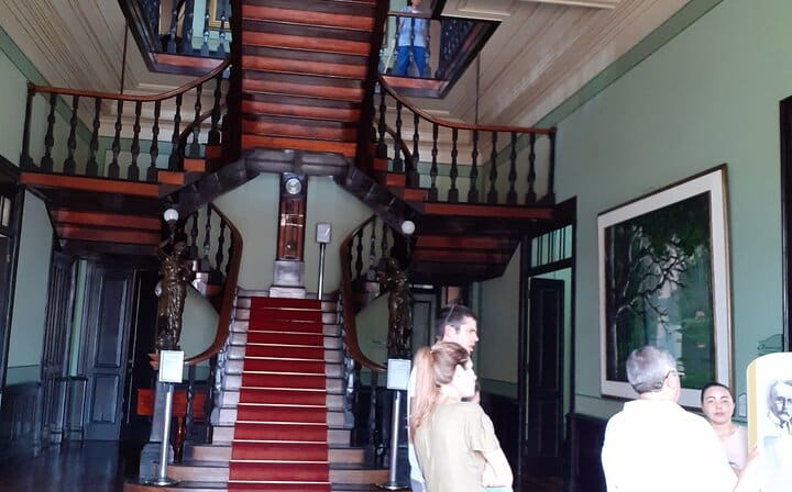 Rio Negro Palace inside