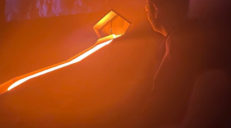 Lava Show: lava flowing into the showroom innReykjavik