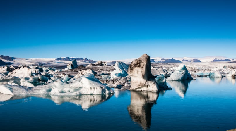 Stunning icebergs flowing on Glacier Lagoon