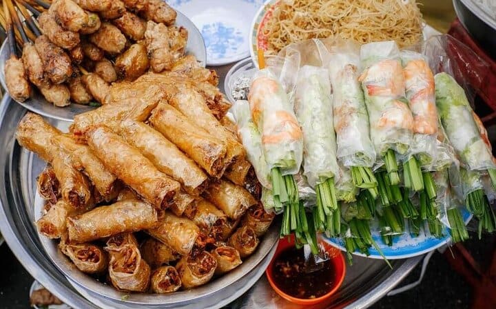 Private OR Group Hanoi Old Quarter Street Food Walking Tour