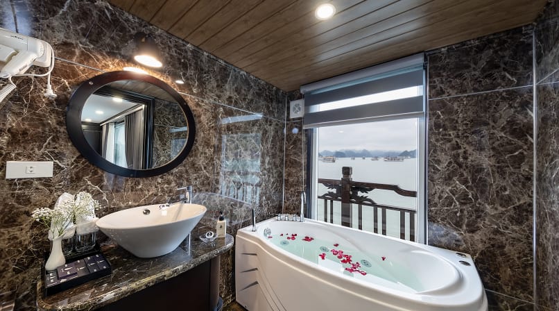 Luxury Halong Bay Cruises - 2 Days 1 Night