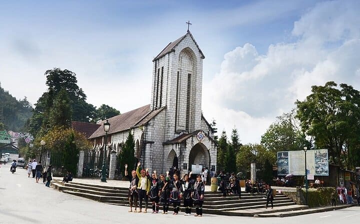 Hanoi To Sapa Bus Transfer or Return