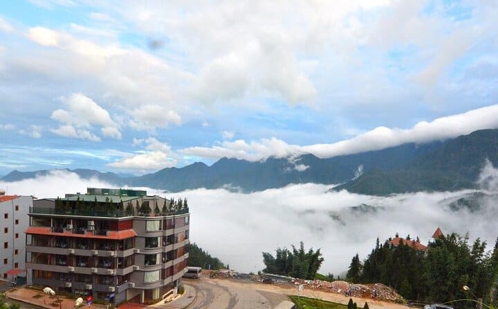 Sapa 3days 2nights By Cabin Bus (Overnight in Hotel and Homestay)