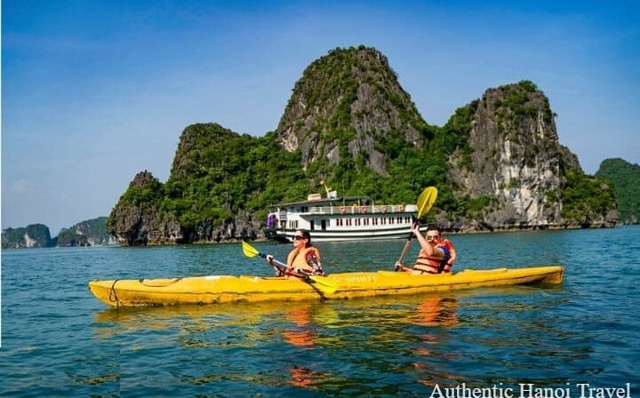 Full-Day Halong Bay Islands and Cave Tour Transfer 2 Ways by Newest Expressway