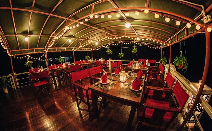 Renea Cruise- Boutique Overnight Cruise in Bai Tu Long Bay ( 2D1N Tour)