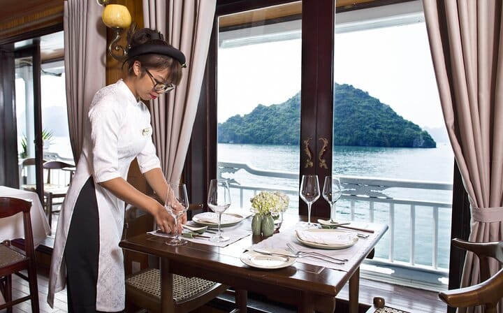 From Hanoi: Ninh Binh Tour and Ha Long Bay Cruise 3-Day Trip