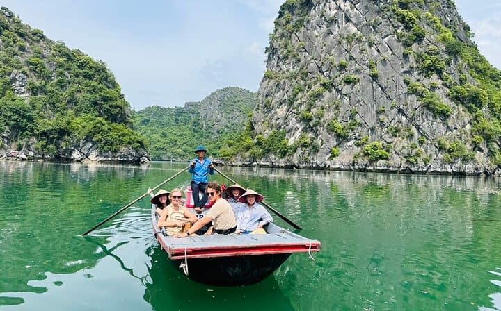The Halong Catamaran - Top Luxury Day Cruise in Halong Bay