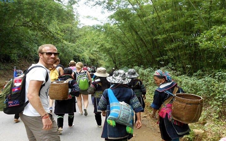 Sapa Budget GROUP TOUR 2 days 1 night from Hanoi by Sleeper Bus