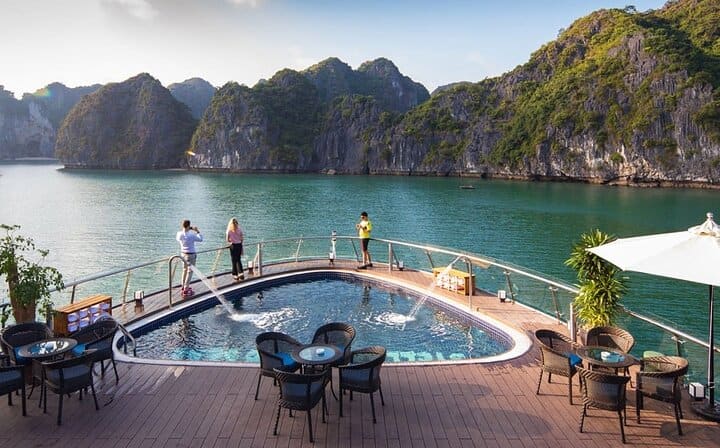 Stellar of The Seas Greatest Cruise in Halong Bay 2 Days 1 Night