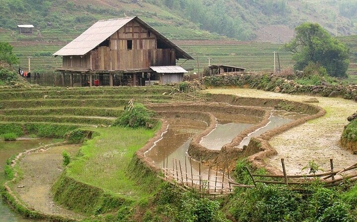 2-Day Trekking Adventure of Sapa from Hanoi with Night Bus