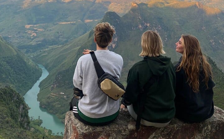 3 Days and 2 Nights Ha Giang Loop Bus Tour from Hanoi