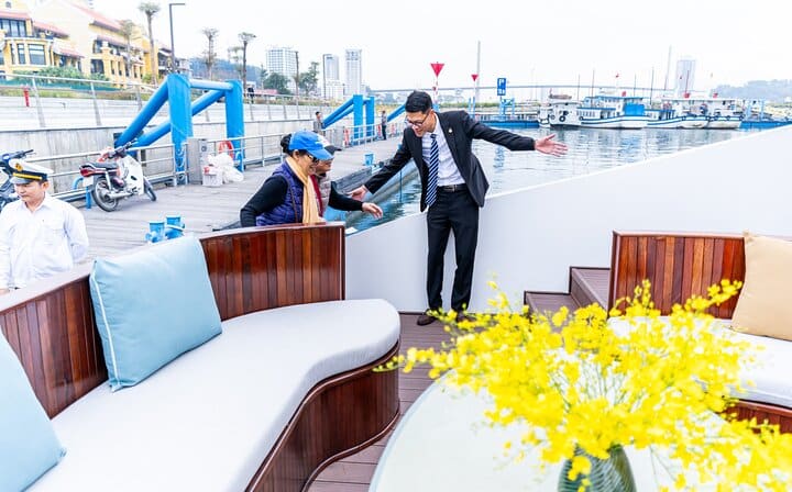 Ha Long Symphony Cruise Luxury Day Tour from Harbor with Pick up