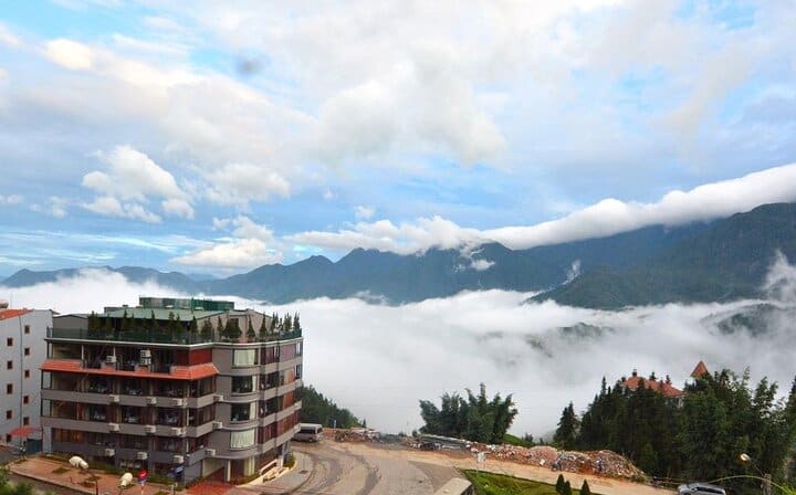 From Hanoi: 2-Days Sapa Trekking and Bus Tour from Hanoi