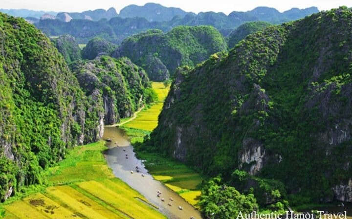 Small Group & Full Day Hoa Lu Tam Coc Mua Cave Tour( Full Inclusions )