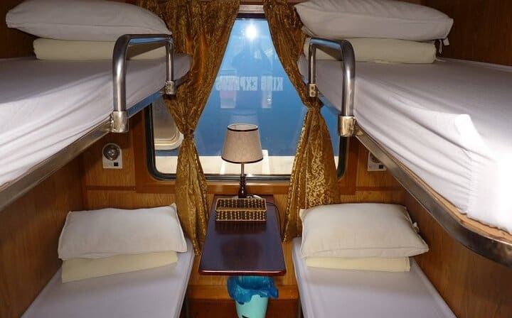 Overnight Train Experience from Hanoi to SAPA -1 Way Shared Cabin
