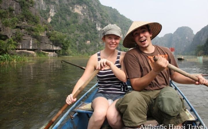 Small Group & Full Day Hoa Lu Tam Coc Mua Cave Tour( Full Inclusions )