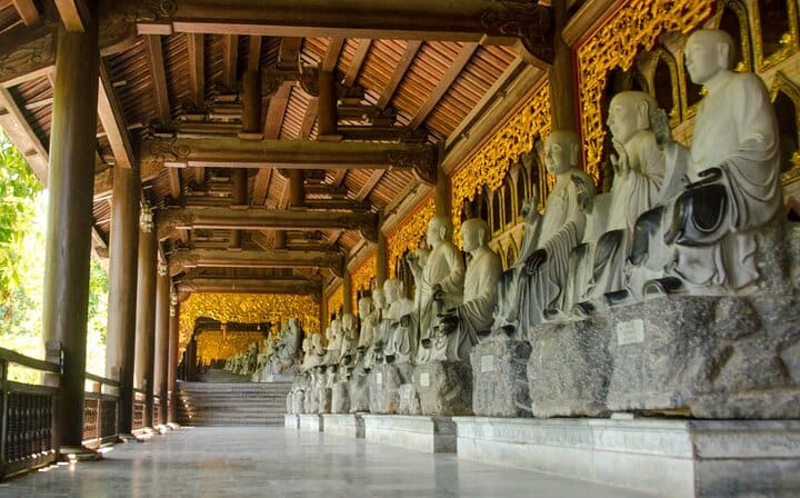 Full Day Tour From Hanoi: Bai Dinh Pagoda & Trang An Boating