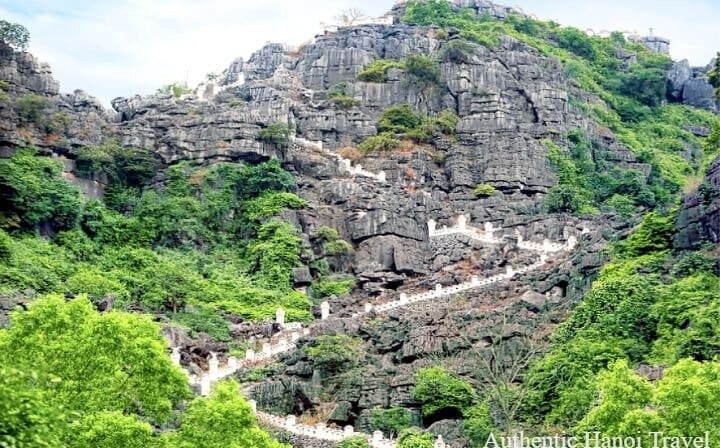 Small Group & Full Day Hoa Lu Tam Coc Mua Cave Tour( Full Inclusions )
