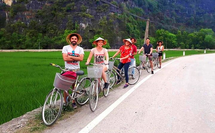 Ninh Binh Private Tour : Hoa Lu Tam Coc Mua Cave 1 Day Tour from Hanoi