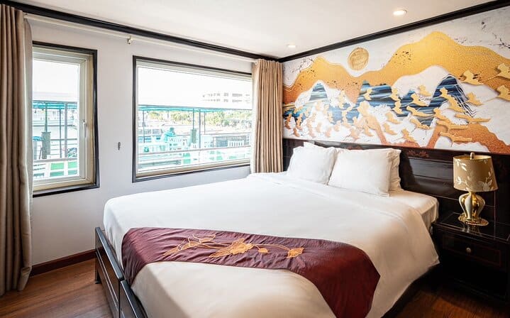 Crown Legend Cruise (4 Star Cruise Recommended 2 Day 1 Night)