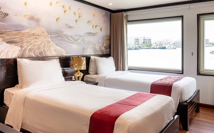 Crown Legend Cruise (4 Star Cruise Recommended 2 Day 1 Night)