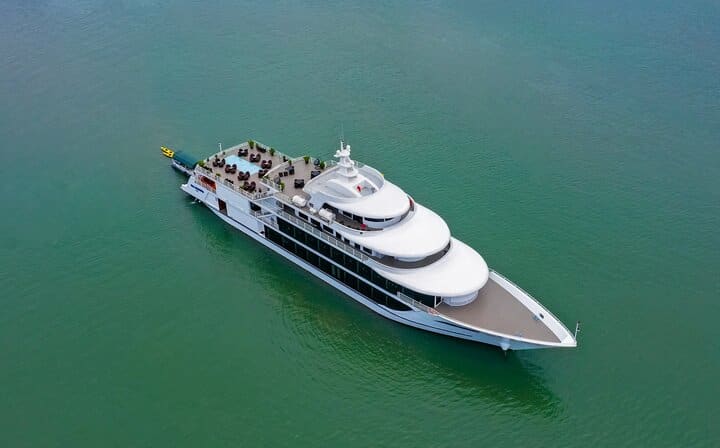 Sea Octopus-Luxury 5 Star Halong Day Cruise with Pick up/Drop off