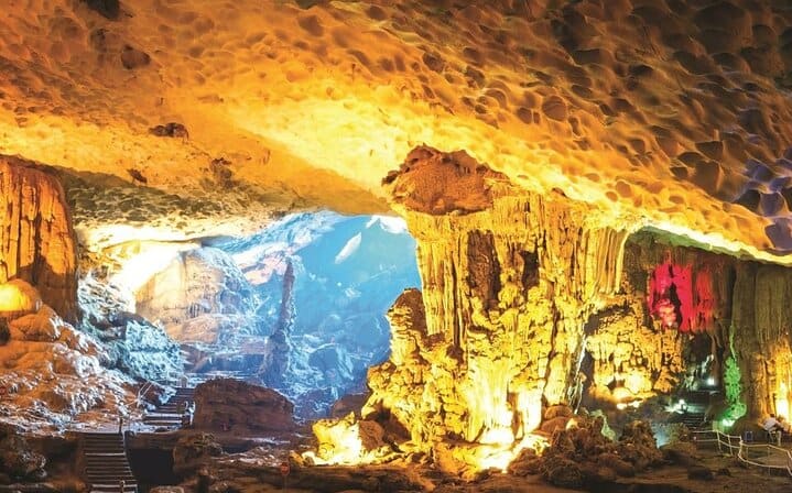 Cozy Bay Cruise 5 Star Halong Day Trip,Buffet Lunch,Cave & Island