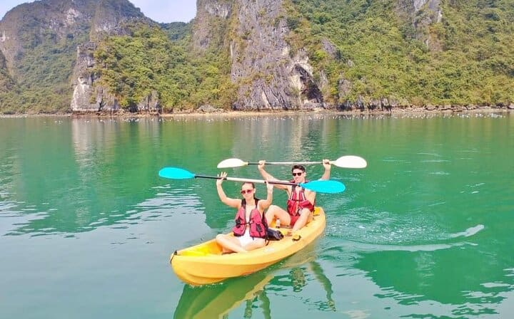 Halong Bay Day Tour with Expressway,Cave,Island,Beach from Hanoi