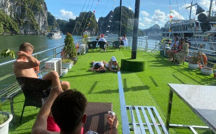 Halong Bay Day Tour with Expressway,Cave,Island,Beach from Hanoi
