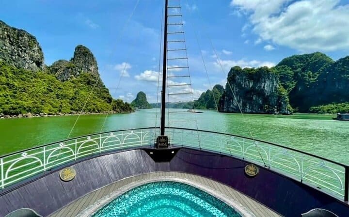 Alisa Premier Cruise Halong Bay 5 Star Cruise 3 Days 2 Nights