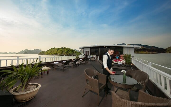 Majestic Legend - Halong Boutique Cruise From Hanoi with Transfer