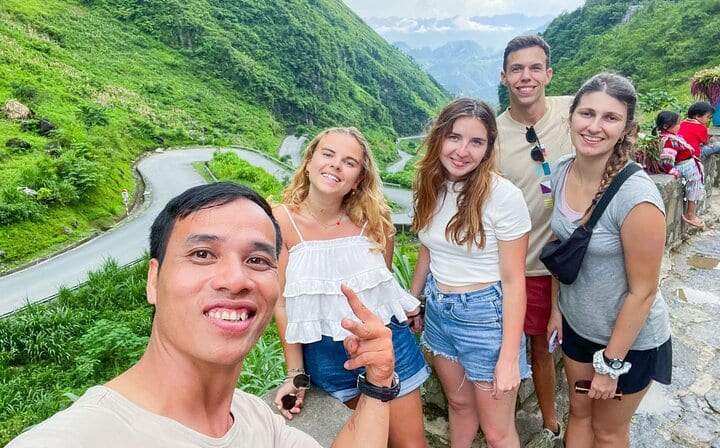Ha Giang Loop - 2 Day Private Car Tour Through Mountains