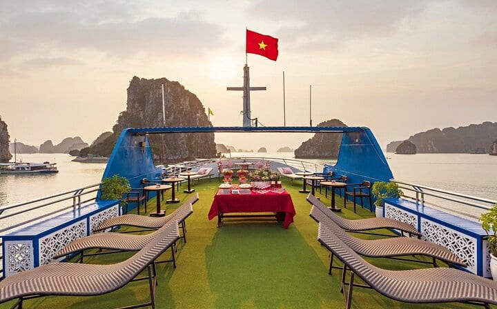 Cozy Bay Premium Cruise 6 Hours Explore Halong Bay FROM Harbor