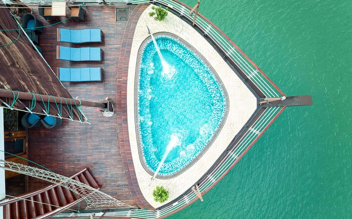 Amanda Cruise Luxury Halong Bay and Lan Ha Bay 2 Days Tour