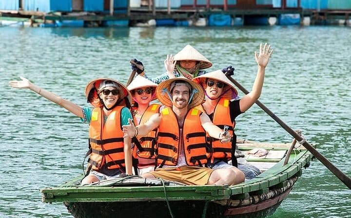 Luxury Small Group Day Cruise to Halong Bay from Hanoi by Expressway