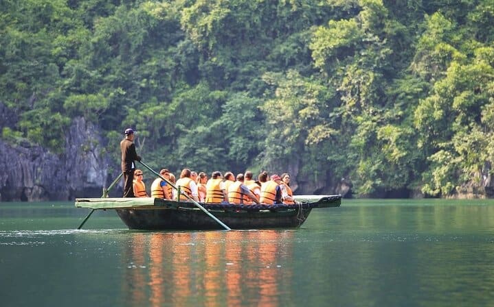 3-Days Cruise in Ha Long Bay- Heritage Discovery from Hanoi