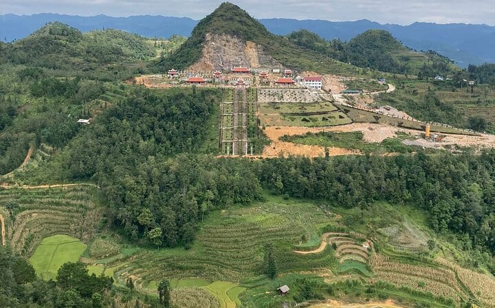 From Hanoi: Private Ha Giang & Hoang Su Phi 5 Days 4 Night