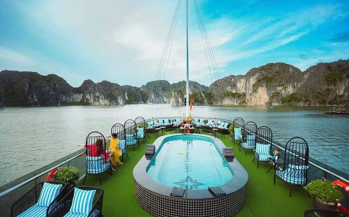 AMETHYST DAY CRUISE - Most Luxury Day Tour from TUAN CHAU HARBOR