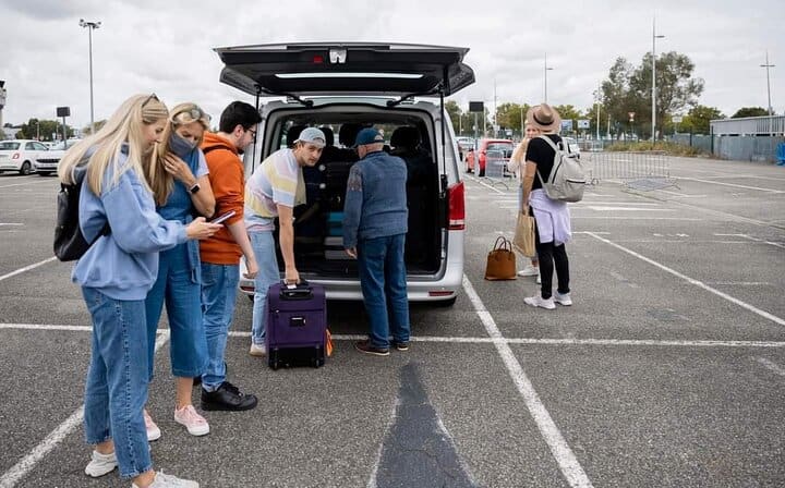 Noi Bai Airport Pick-Up (Private Transfer from Airport to Hotels)