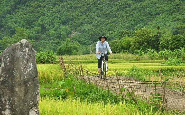 Off Road Trekking/ Biking Around Pu Luong Nature Reserv