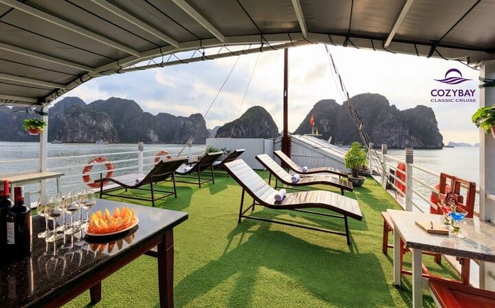 Halong Bay 2 Days Cruise from Hanoi with Transfer and Meals
