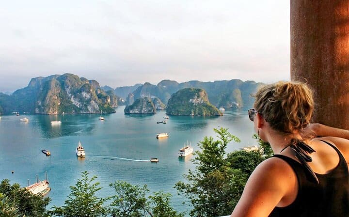 Halong Star Cruise- Luxury 1 Day Halong Bay Trip - Small Group