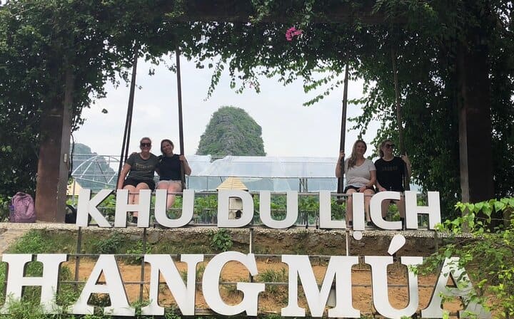Ninh Binh Luxury Day Tour visit Hoa Lu and Trang An from HANOI